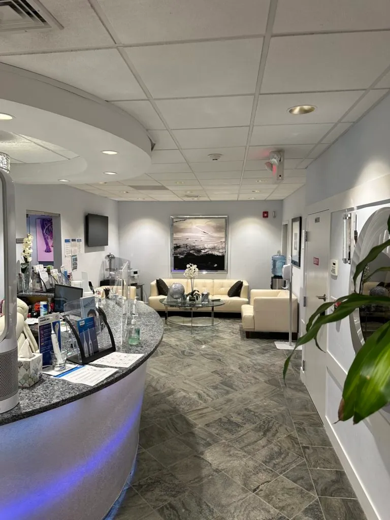Boston Dental office, Advanced Cosmetic & Implant Dentistry